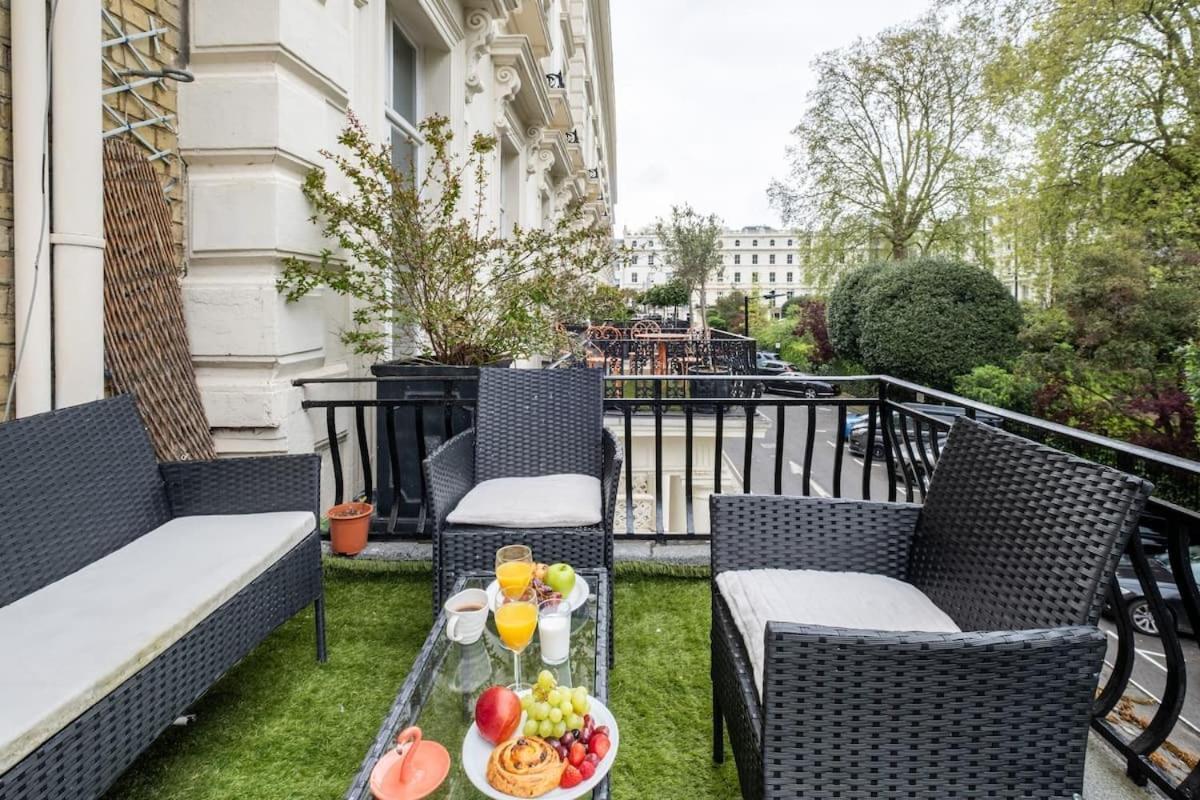Apartment Summer With Terrace By Hyde Park